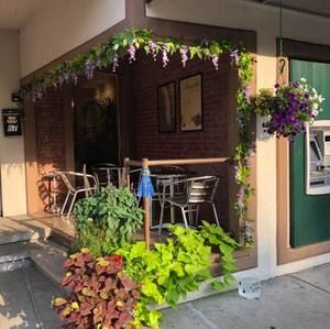 Meet your Posher, Deborah